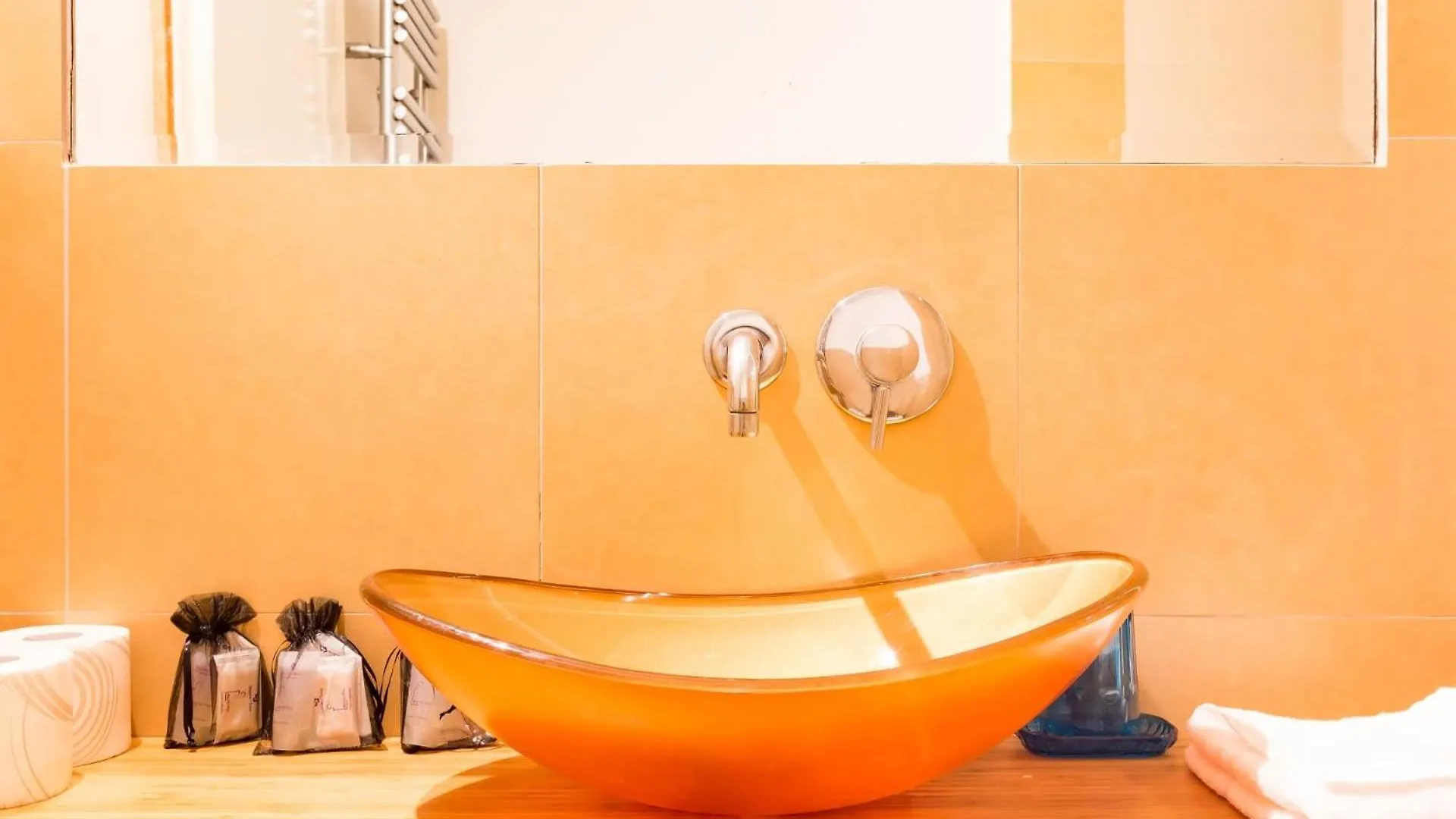 Via Dei Cappellari Private Apartment Rome