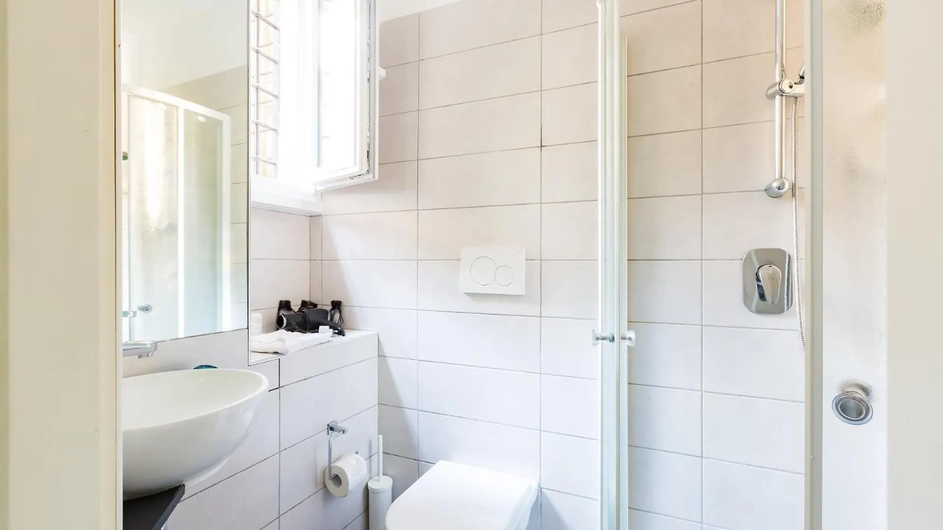 Via Dei Cappellari Private Apartment Rome Italy