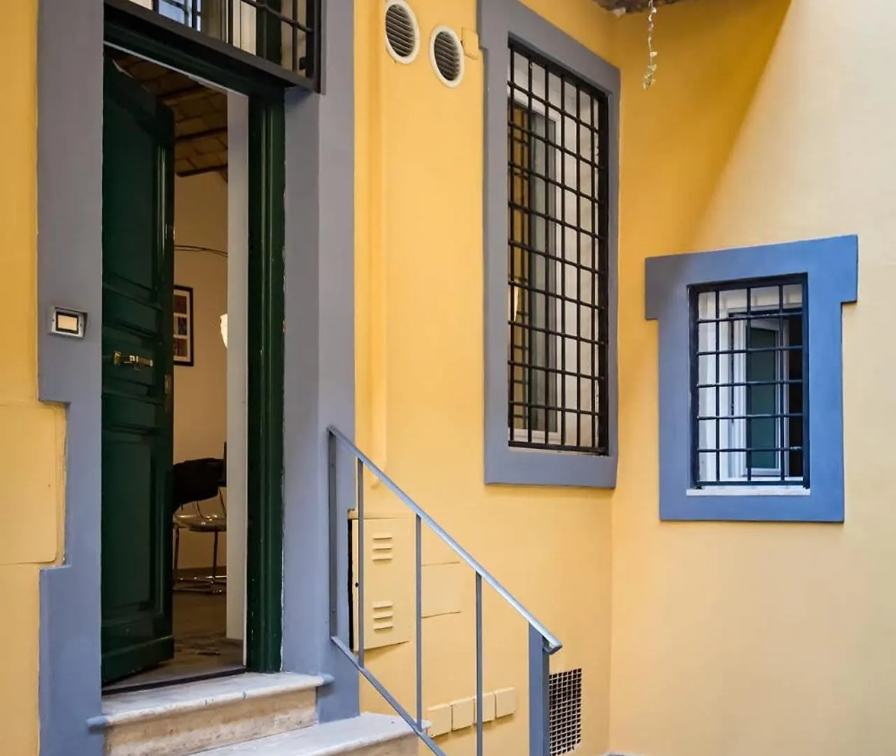 Via Dei Cappellari Private Apartment Rome