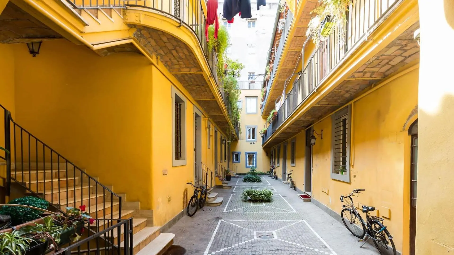 Via Dei Cappellari Private Apartment Rome
